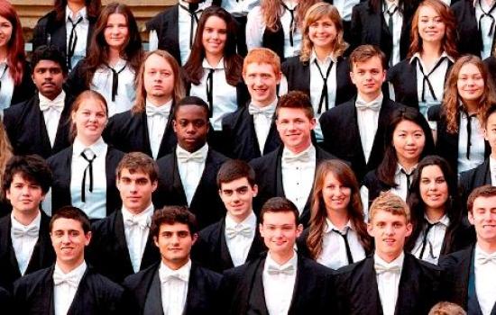 2012 matriculation photo, students dressed in sub fusc