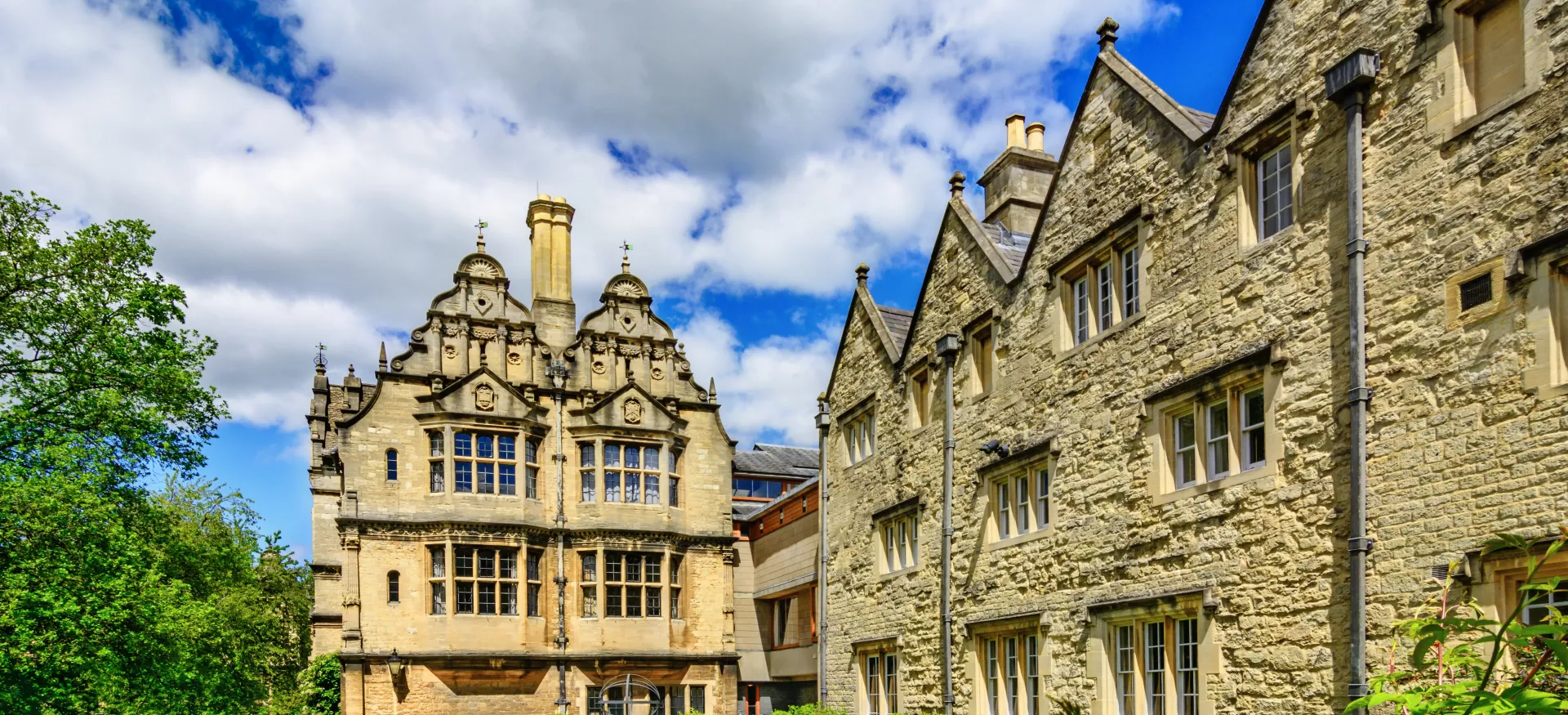 A view of the Jackson Building and Kettell Hall in Trinity College.