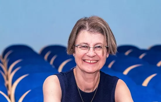 Dinah Birch