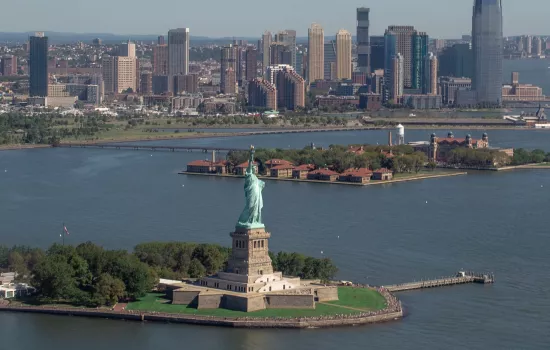 View of the statue of liberty with Manhattan in the background