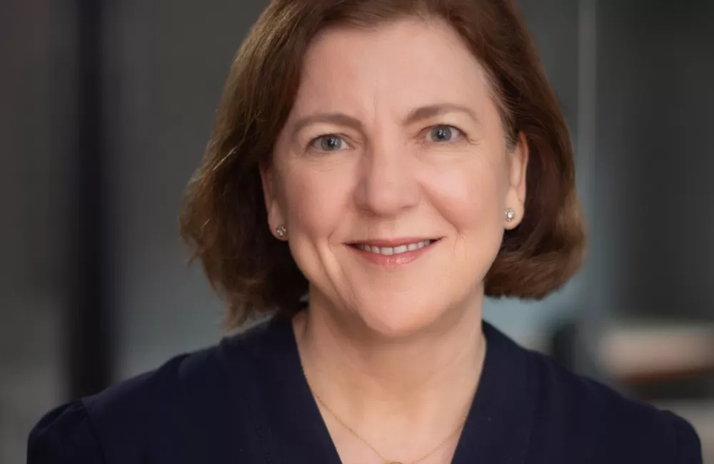Michelle Acton headshot