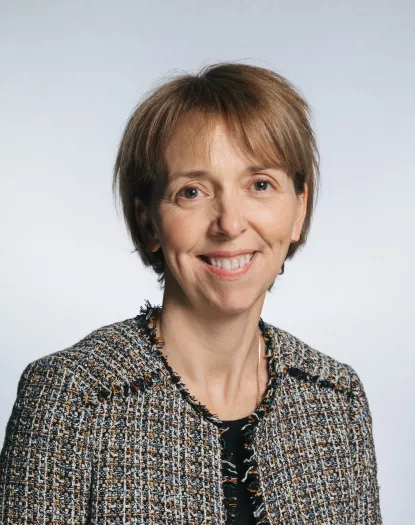 Lynne Adam